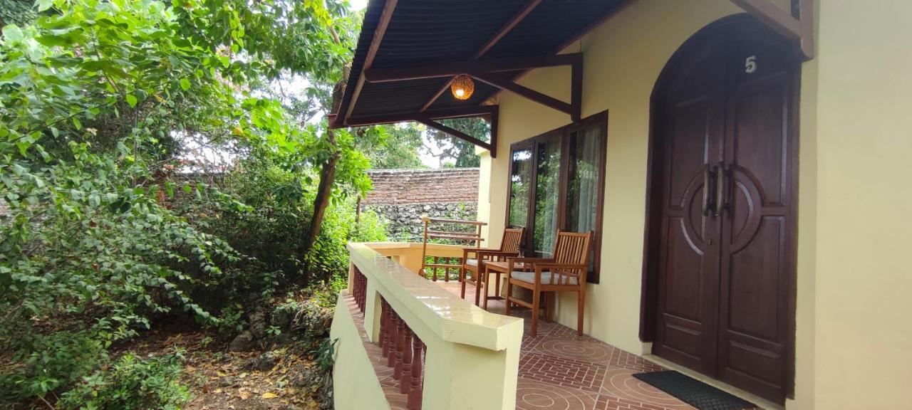 Bara Beach Bungalows Bira Dış mekan fotoğraf
