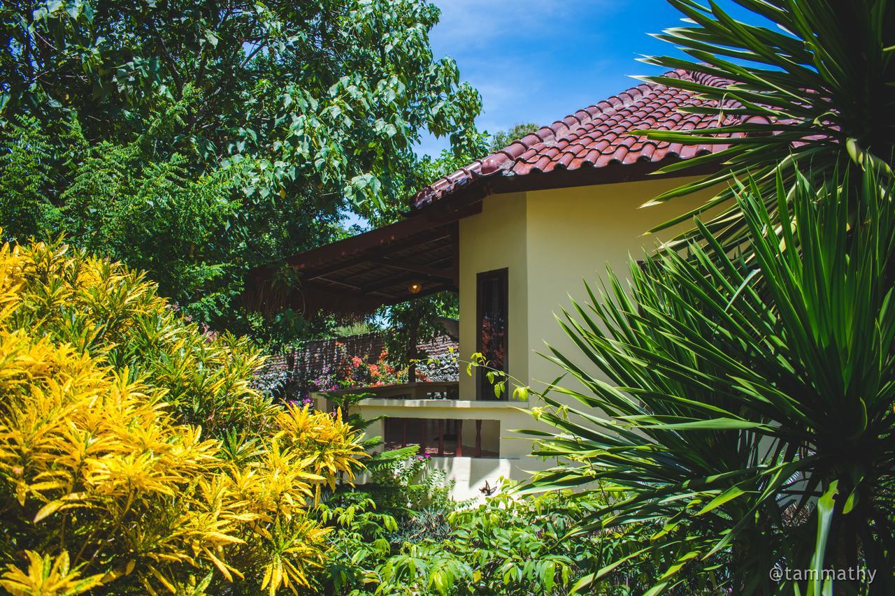 Bara Beach Bungalows Bira Dış mekan fotoğraf